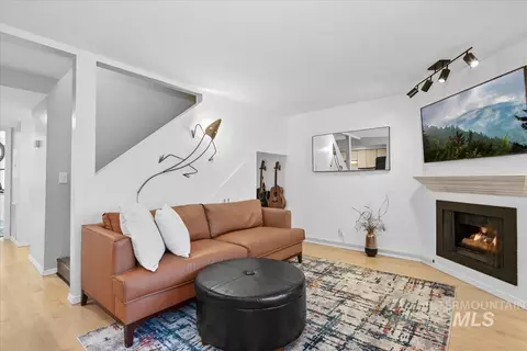 3651 S Gekeler Ln #96, Boise, ID 83706