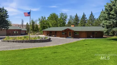 221 Willow, Hagerman, ID 83332