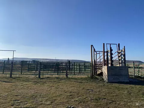 1691 Crane Creek Rd, Midvale, ID 83645 photo 12