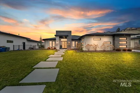 1878 W Winter Camp Ct, Boise, ID 83703