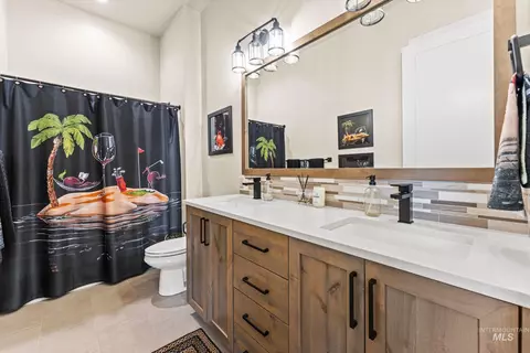 Bath - 7040 W Founders St, Eagle, ID 83616 photo 5 of 5