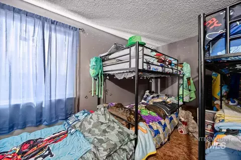 Bedroom - 210 5th Ave, Wendell, ID 83355 photo 1 of 4