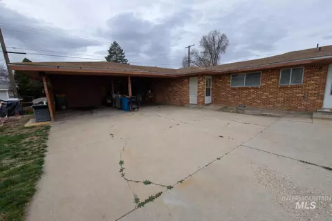 2623 S Fontaine St, Boise, ID 83705