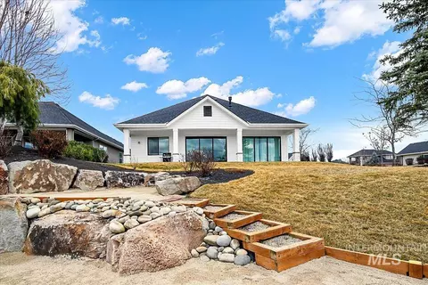 1381 N Laconia Ave, Eagle, ID 83616