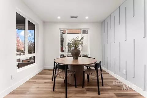 Dining - 374 E Presidio Ln, Eagle, ID 83616 photo 1 of 1
