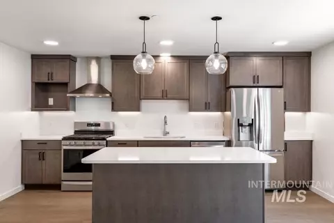 115 N Almon #104, Moscow, ID 83843