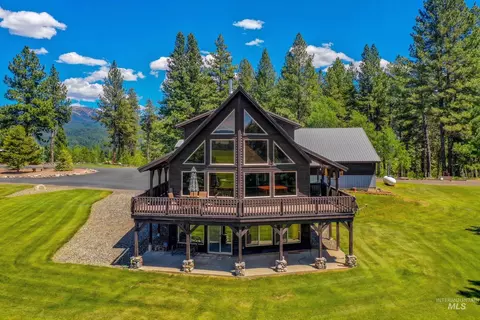 30 Redtail, Mccall, ID 83638