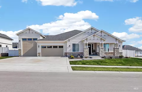 2918 N Starhaven Ave, Star, ID 83669