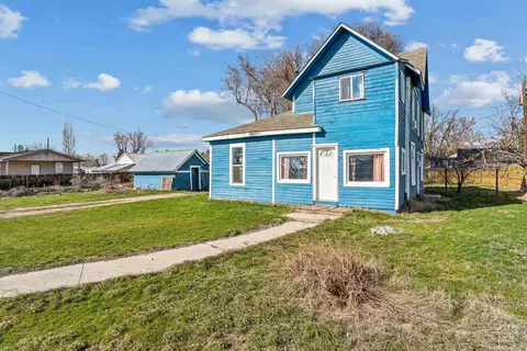 521 10th Ave N, Payette, ID 83661