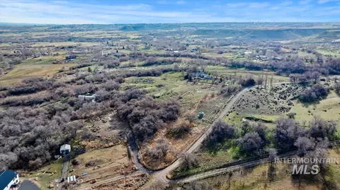 tbd 1152 4350 N, Buhl, ID 83316