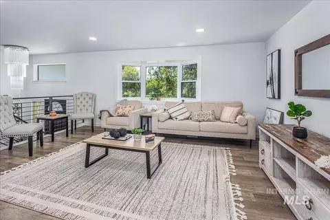 Living - 9412 W Wright St, Boise, ID 83709 photo 2 of 4