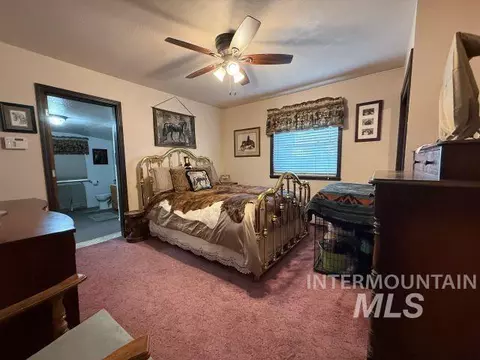 Bedroom - 848 Jonathan Rd, Weiser, ID 83672 photo 1 of 8