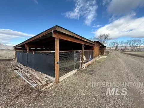 Exterior - 848 Jonathan Rd, Weiser, ID 83672 photo 11 of 12