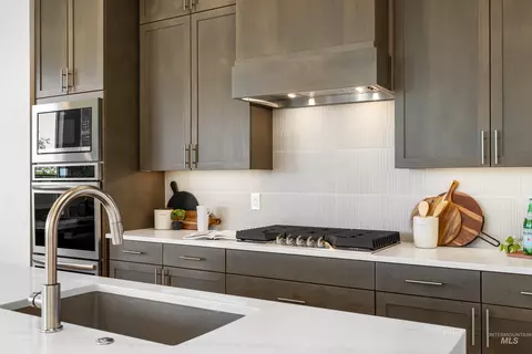 Kitchen - 6378 W Largo Dr #ROGUE -TBB, Eagle, ID 83616 photo 7 of 7