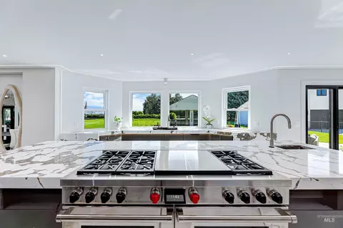 Kitchen - 3278 S Whitepost Way, Eagle, ID 83616 photo 5 of 6