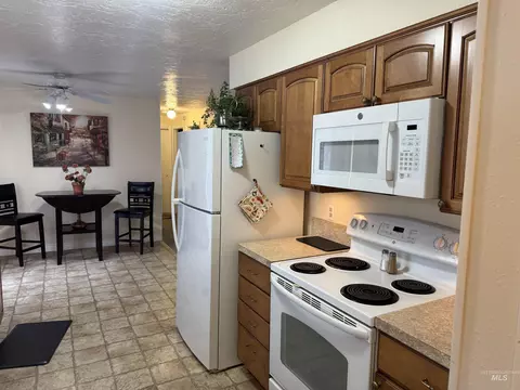 Kitchen - 1145 Utah St, Gooding, ID 83330 photo 1 of 5