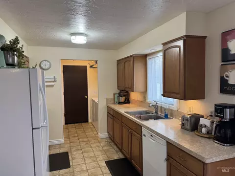 Other - 1145 Utah St, Gooding, ID 83330 photo 3 of 13