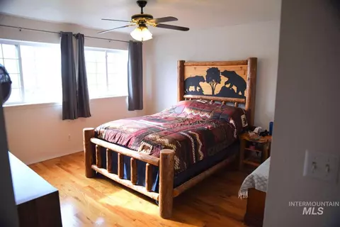 Bedroom - 1065 Loafer Ln, Weiser, ID 83672 photo 2 of 2