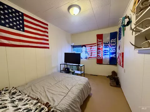 Bedroom - 710 Maple St, Kamiah, ID 83536 photo 2 of 8