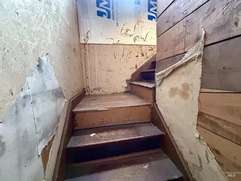 Entry Way - 710 Maple St, Kamiah, ID 83536 photo 2 of 2