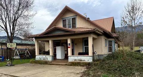 710 Maple St, Kamiah, ID 83536