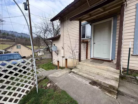 Exterior - 710 Maple St, Kamiah, ID 83536 photo 3 of 3