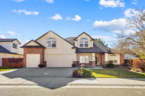 2623 E Bernice Dr, Meridian, ID 83642