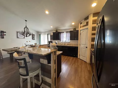 Kitchen - 817 Owl Ct, Jerome, ID 83338 photo 1 of 4
