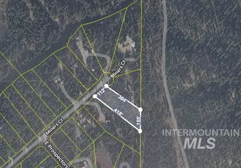 28 Miners Ct, Cascade, ID 83611
