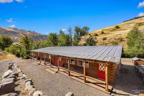 192 Shingle Creek Rd, Riggins, ID 83549