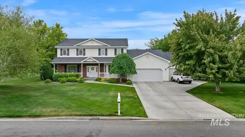 3018 Laurelwood Dr, Twin Falls, ID 83301