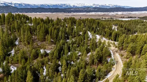 13 Sarah Way, Cascade, ID 83611 photo 9