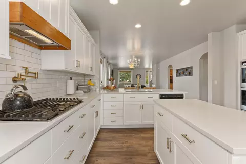 365 N Tullshire Ave, Eagle, ID 83616