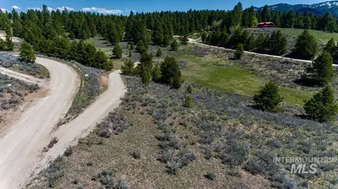 10342 Gamann Dr, Cascade, ID 83611 photo 8