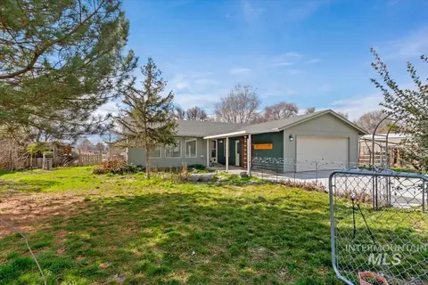 26757 Morris Pl, Wilder, ID 83676