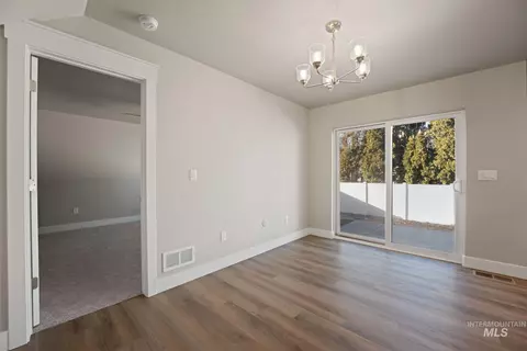 Dining - 816 Jack Ave, Jerome, ID 83338 photo 1 of 1