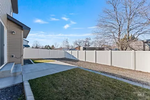 Exterior - 816 Jack Ave, Jerome, ID 83338 photo 1 of 5