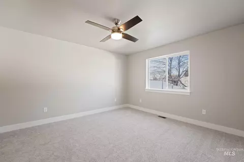 Bedroom - 816 Jack Ave, Jerome, ID 83338 photo 1 of 10