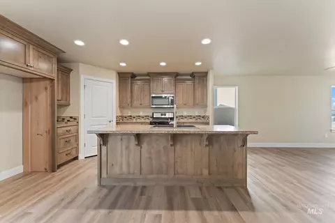 Kitchen - 816 Jack Ave, Jerome, ID 83338 photo 2 of 2