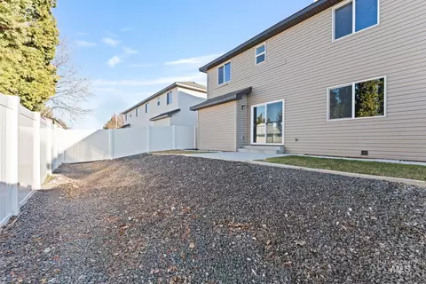 Exterior - 812 Jack Ave, Jerome, ID 83338 photo 5 of 5
