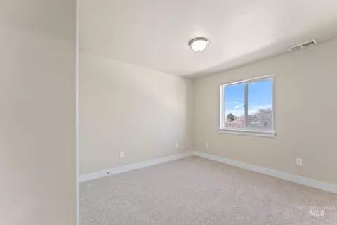 Bedroom - 812 Jack Ave, Jerome, ID 83338 photo 6 of 10