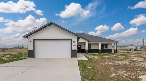 304 Shillington Ct, Minidoka, ID 83343