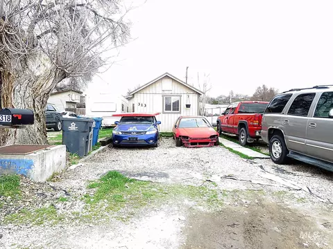 313 E Kearney St, Caldwell, ID 83605
