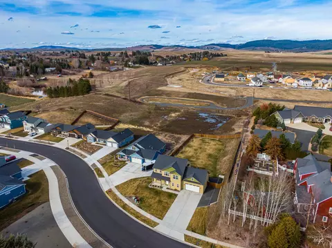 1542 Lanny Dr, Moscow, ID 83843