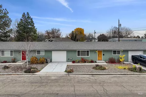 2105 Airport Ave, Caldwell, ID 83605