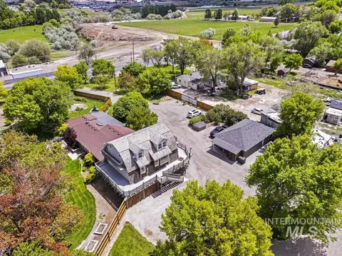 564 S Blue Lakes Blvd, Twin Falls, ID 83301