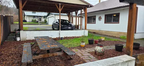 Exterior - 712 Hill St, Kamiah, ID 83536 photo 5 of 13