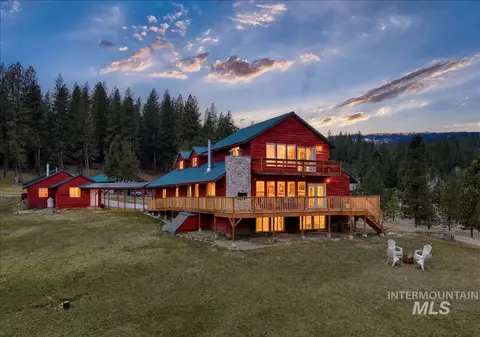 6 E Beck Rd, Garden Valley, ID 83622