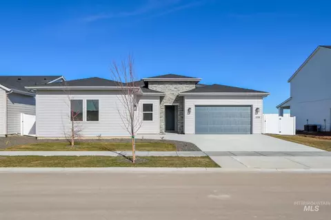 1204 W Switchgrass Dr, Meridian, ID 83642