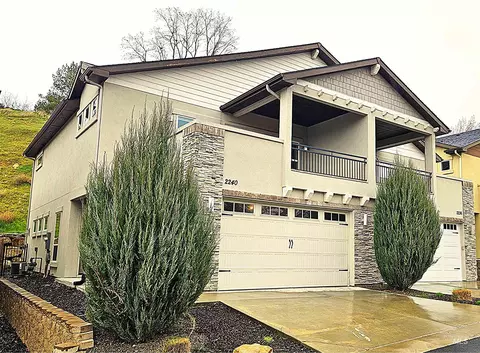 2240 W Hill Terrace Ln, Boise, ID 83702